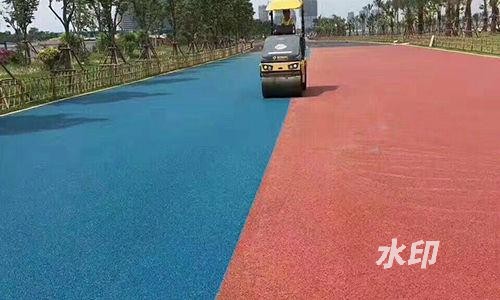 瀝青路面和水泥路面相比哪個好？