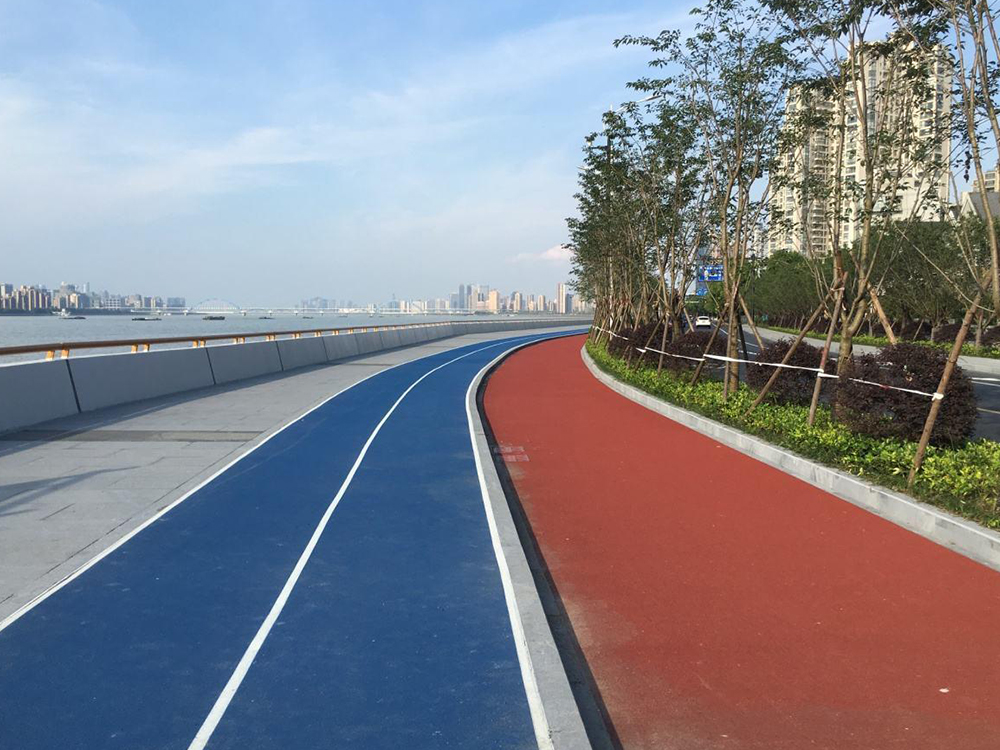 新鄉(xiāng)市瀝青路面攤鋪施工要點？