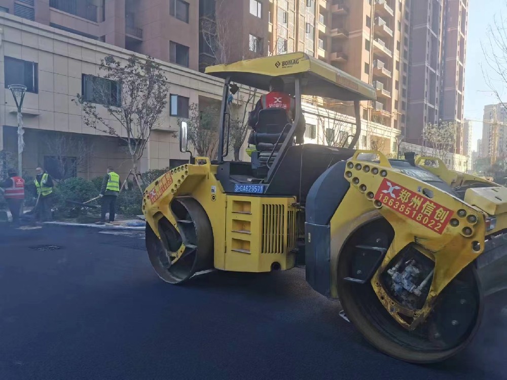 鄭州瀝青道路養(yǎng)護(hù)期一般需要多久？